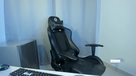 Snapshot of ivone_ashar chatting on 03/11/26, 02:56 ivone_ashar online show from 03/11/26, 02:56