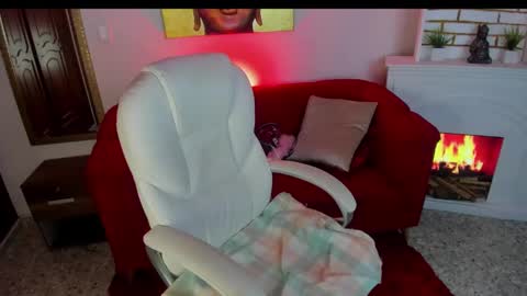 Snapshot of ivonne66 chatting on 09/11/25, 12:05 Ivonne online show from 09/11/25, 12:05