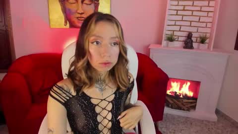 Snapshot of ivonne66 chatting on 09/15/25, 01:38 Ivonne online show from 09/15/25, 01:38