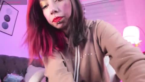 Snapshot of ivonne66 chatting on 10/11/25, 12:15 Ivonne online show from 10/11/25, 12:15