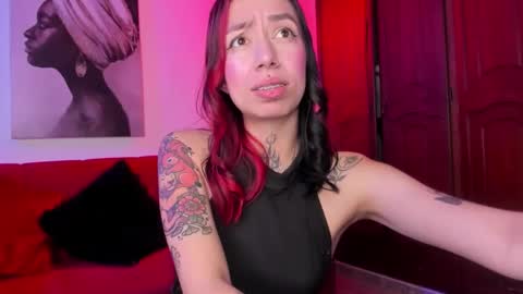 Snapshot of ivonne66 chatting on 12/05/25, 02:58 Ivonne online show from 12/05/25, 02:58