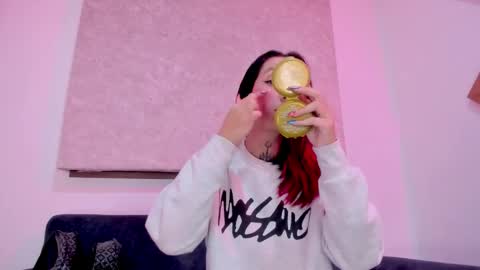 Ivonne  online show from 02/17/26, 12:23