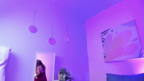 Snapshot of ivonne_4 chatting on 04/19/26, 06:10 Ivonne online show from 04/19/26, 06:10
