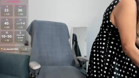 Snapshot of ivonne_4 chatting on 05/29/26, 04:38 Ivonne online show from 05/29/26, 04:38