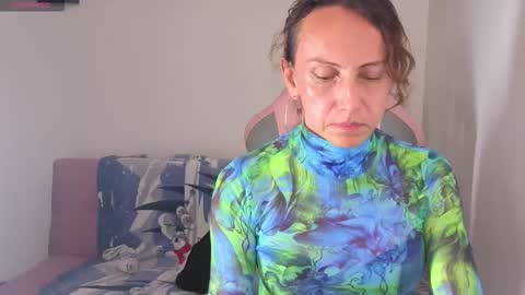 IVONNE online show from 01/14/26, 12:49