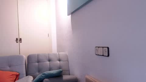 Ivonne online show from 02/21/25, 08:51