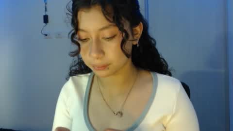 Snapshot of ivonny111 chatting on 10/24/25, 03:30 ivonny111 online show from 10/24/25, 03:30