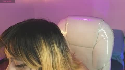 Snapshot of ivonny_sakura chatting on 04/15/26, 12:12 Ivonny online show from 04/15/26, 12:12