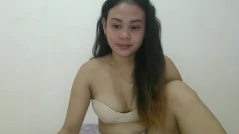 Snapshot of ivory606 chatting on 09/15/25, 09:48 ivory online show from 09/15/25, 09:48