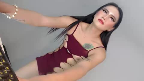 Miss Ivory online show from 05/02/26, 04:23