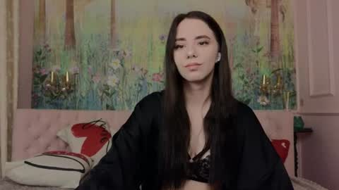 Snapshot of ivorywood_ chatting on 06/12/26, 08:08 ivorywood_ online show from 06/12/26, 08:08