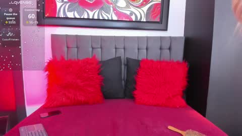 ivi rosse  online show from 05/05/26, 01:41