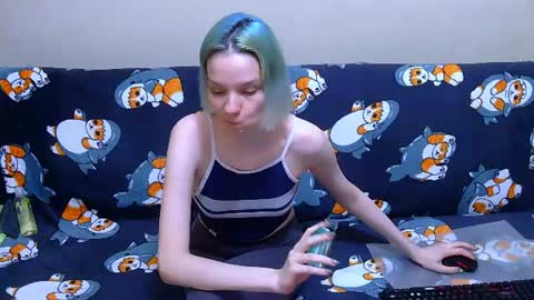 Snapshot of ivy__lester chatting on 06/29/26, 05:02 Ivy and Lester online show from 06/29/26, 05:02