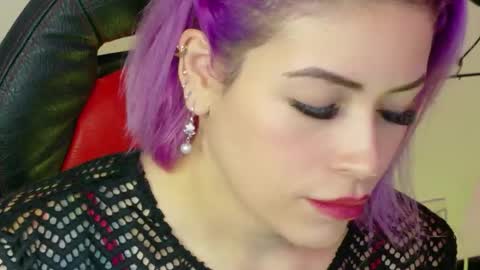 Snapshot of ivy__taylorr chatting on 06/08/26, 01:28 Diana Rojas online show from 06/08/26, 01:28