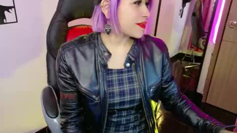 Snapshot of ivy__taylorr chatting on 07/04/26, 05:13 Diana Rojas online show from 07/04/26, 05:13