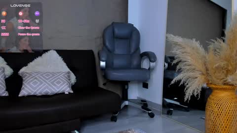 Daniela  online show from 01/21/25, 04:58