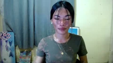 Snapshot of ivy_moorexoxo chatting on 06/18/26, 09:25 Ivy online show from 06/18/26, 09:25