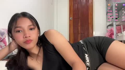 Snapshot of ivy_olivia chatting on 07/20/26, 01:13 Carmela online show from 07/20/26, 01:13