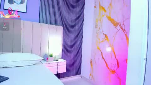 Snapshot of ivy_petit chatting on 07/03/26, 11:38 Ivy petit online show from 07/03/26, 11:38
