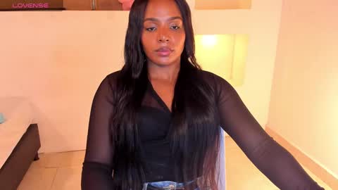 Snapshot of ivybliss8 chatting on 12/20/24, 03:21 i v y b l i s s online show from 12/20/24, 03:21