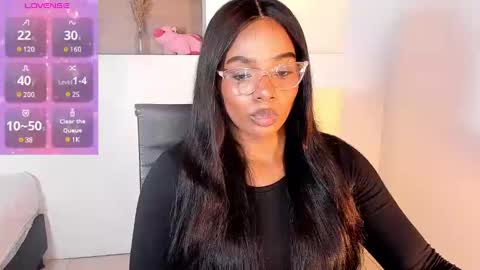 Snapshot of ivybliss8 chatting on 02/07/25, 02:37 i v y b l i s s online show from 02/07/25, 02:37