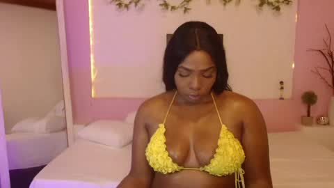 Snapshot of ivybliss8 chatting on 04/24/26, 04:48 i v y b l i s s online show from 04/24/26, 04:48