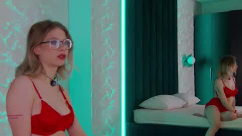  Ivy  online show from 02/20/26, 06:19