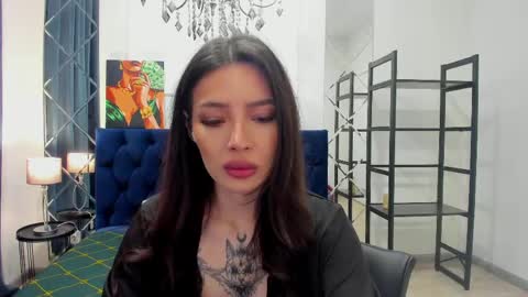 Ivy online show from 05/19/26, 01:22