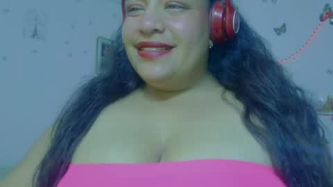 Snapshot of ivydesouzaa chatting on 06/29/26, 03:35 ivydesouza online show from 06/29/26, 03:35