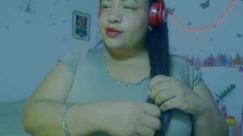 Snapshot of ivydesouzaa chatting on 07/01/26, 02:46 ivydesouza online show from 07/01/26, 02:46