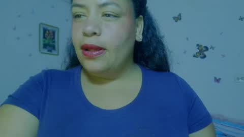 Snapshot of ivydesouzaa chatting on 07/09/26, 04:38 ivydesouza online show from 07/09/26, 04:38