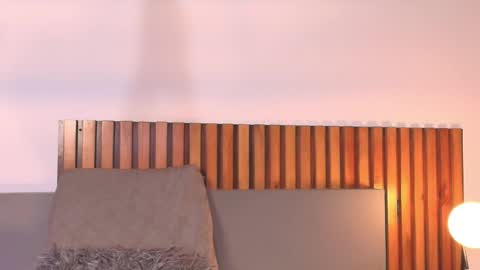 IvyJhonss online show from 09/10/25, 11:43