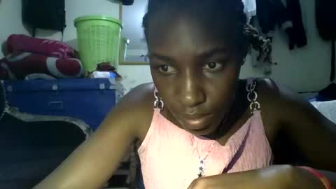 ivyk_ online show from 02/13/26, 06:15