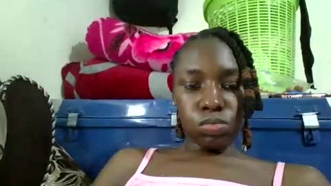 ivyk_ online show from 03/04/26, 06:03