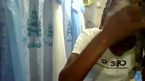 ivyk_ online show from 03/22/26, 03:26