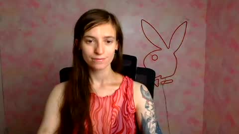 Snapshot of ivynoir_ chatting on 07/22/26, 12:19 Ivy online show from 07/22/26, 12:19