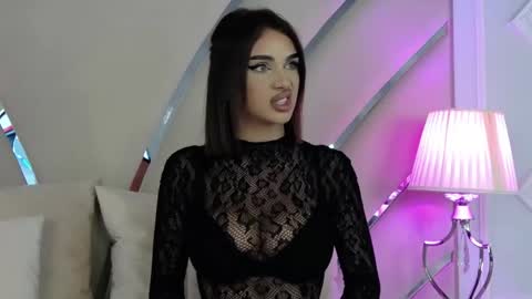 Snapshot of ivynox chatting on 04/18/26, 07:07 Ivy online show from 04/18/26, 07:07