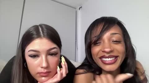 Snapshot of ivyskye_ chatting on 05/04/26, 01:56 ivyskye_ online show from 05/04/26, 01:56