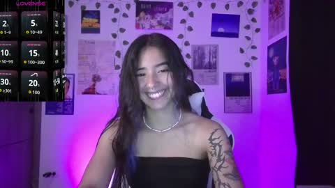 Snapshot of ivystone_ chatting on 05/14/26, 11:44 Ivy online show from 05/14/26, 11:44