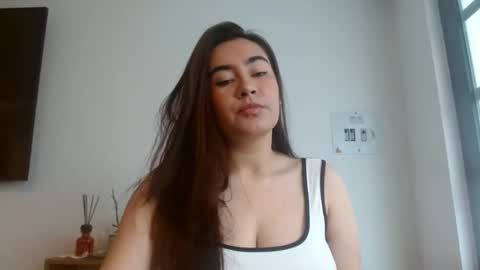 Snapshot of ivyy1_ chatting on 06/08/26, 03:12 Ivy online show from 06/08/26, 03:12