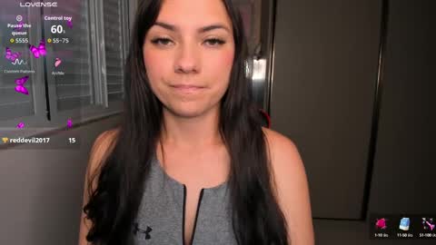 Snapshot of ivyy_scott chatting on 09/22/25, 02:30 Ivvy online show from 09/22/25, 02:30