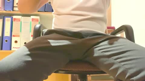 Suya online show from 10/13/25, 02:06