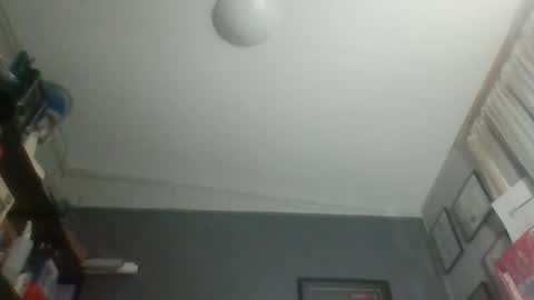 iwanttodoextremethings online show from 10/24/25, 10:33