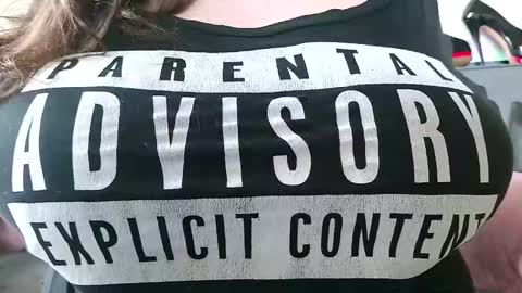 Gwen LaCourt online show from 02/11/25, 07:38