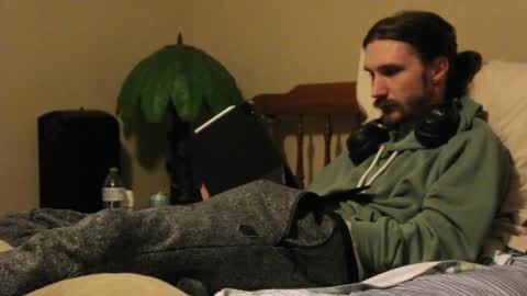 Snapshot of iwhitesmurf chatting on 11/11/25, 05:07 iwhitesmurf online show from 11/11/25, 05:07