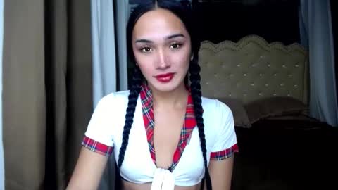 Snapshot of iwillcum4u_ chatting on 10/31/25, 05:25 iwillcum4u_ online show from 10/31/25, 05:25