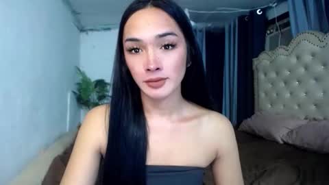 Snapshot of iwillcum4u_ chatting on 12/14/25, 01:00 iwillcum4u_ online show from 12/14/25, 01:00