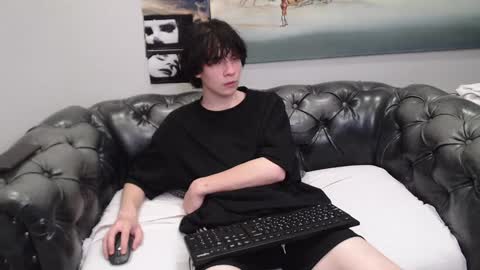 Maxim online show from 12/11/24, 09:23