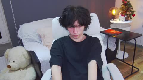 Maxim online show from 12/20/24, 03:25