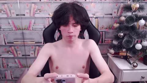 Maxim online show from 12/20/24, 10:00